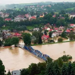 Rzeka nad którą leży Tarnów: Biała i jej znaczenie dla miasta