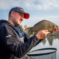 Wędkowanie na jeziorze Drużno: zasady, łodzie i najlepsze metody