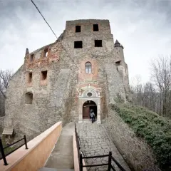 Zamek Grodno i Jezioro Bystrzyckie - odkryj ich fascynującą historię