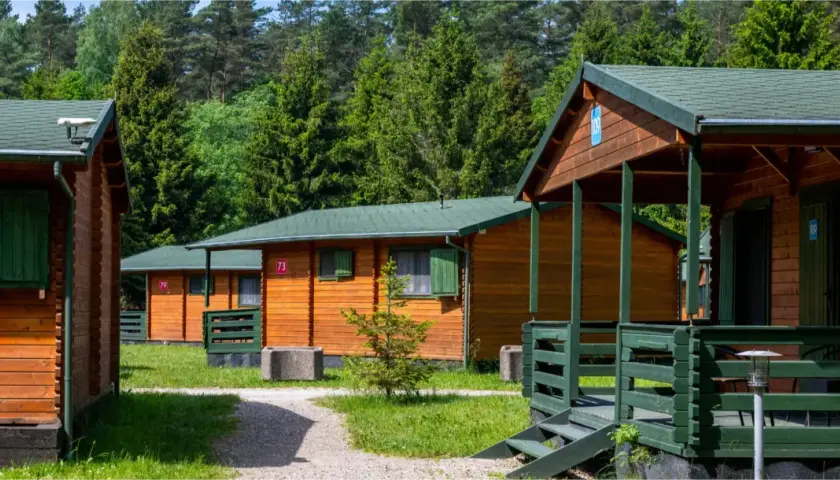 Domek nad jeziorem warmińsko mazurskie – idealne miejsce na relaks