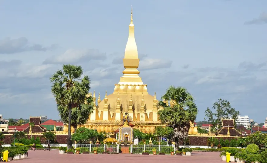 Vientiane - Przewodnik. Jak poczuć charakter stolicy Laosu?