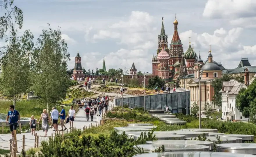 Nad jaką rzeką leży Moskwa? Odkryj jej tajemnice i znaczenie