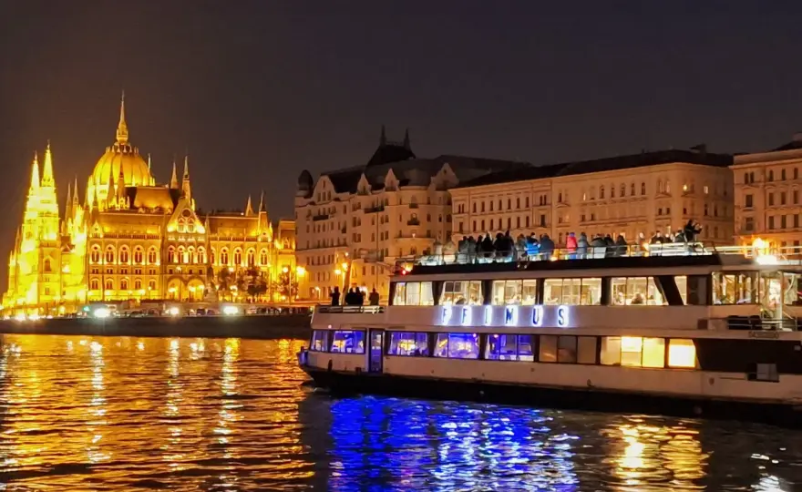 Jaką rzekę płynie przez Budapeszt? Odkryj sekrety Dunaju