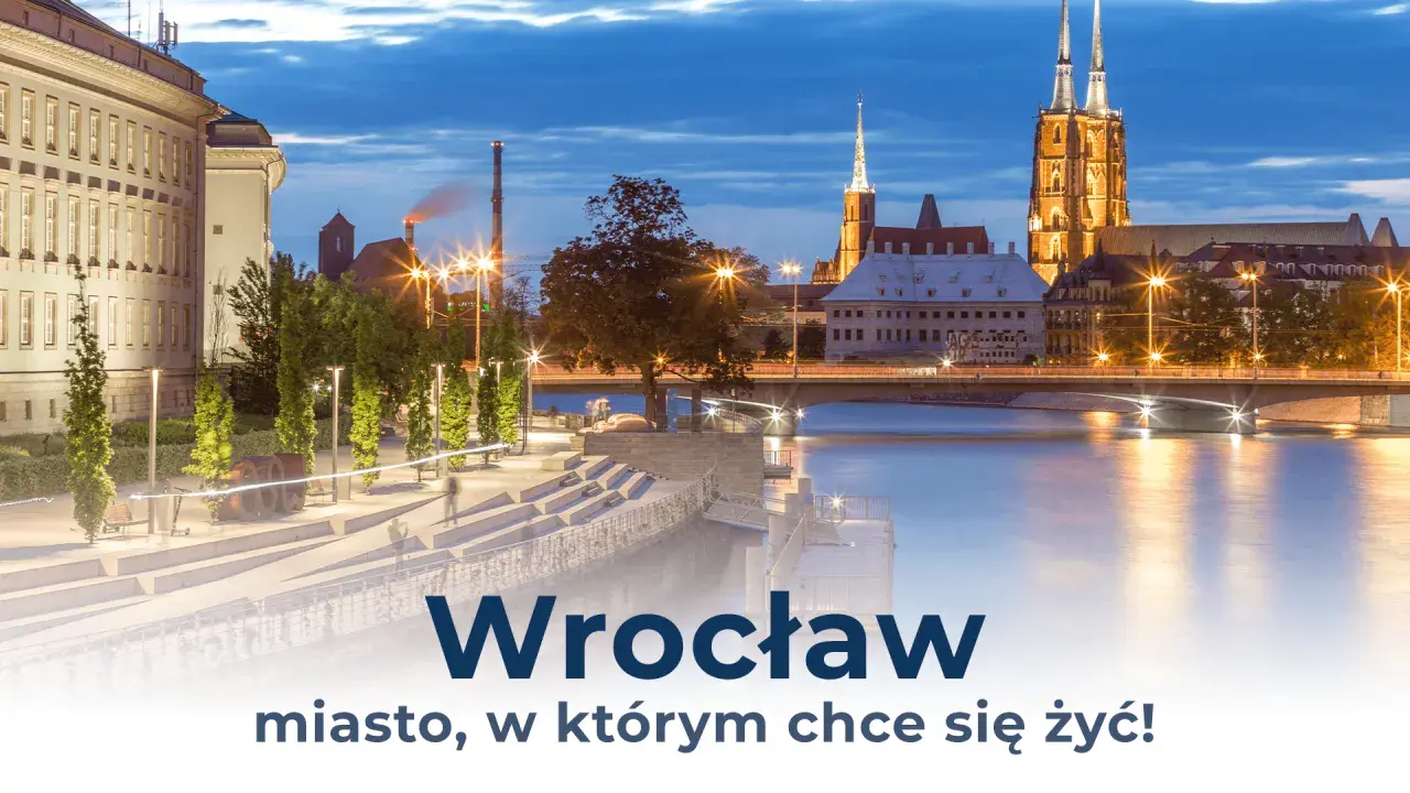 Wrocław, miasto w województwie dolnośląskim, nocą nad Odrą.