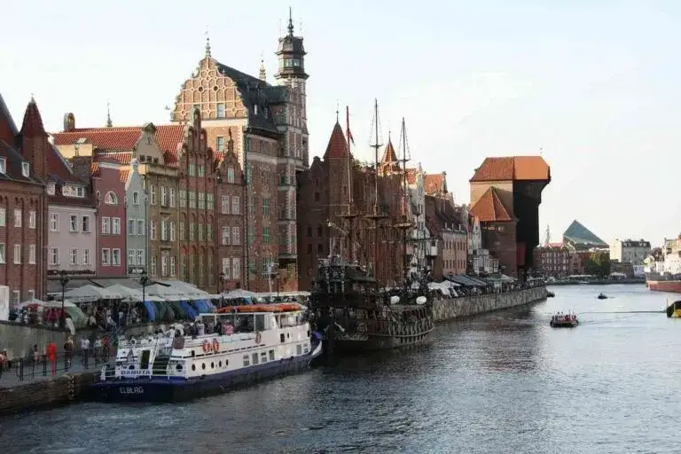 Zdjęcie Jaka rzeka płynie przez Gdańsk? Odkryj tajemnice Motławy